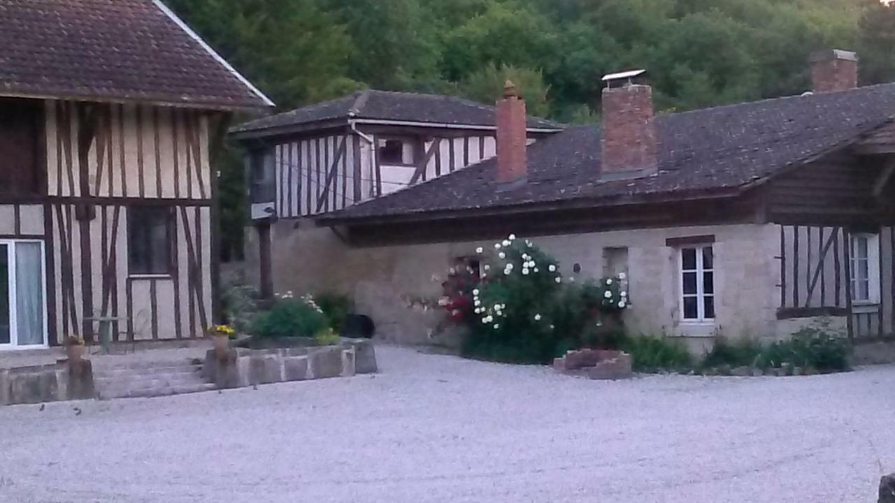 Apartmán Ferme Du Mont Moret Courdemanges Exteriér fotografie